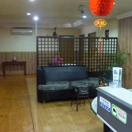 7 Hung Hung Inn Kota Kinabalu Kültér fotó